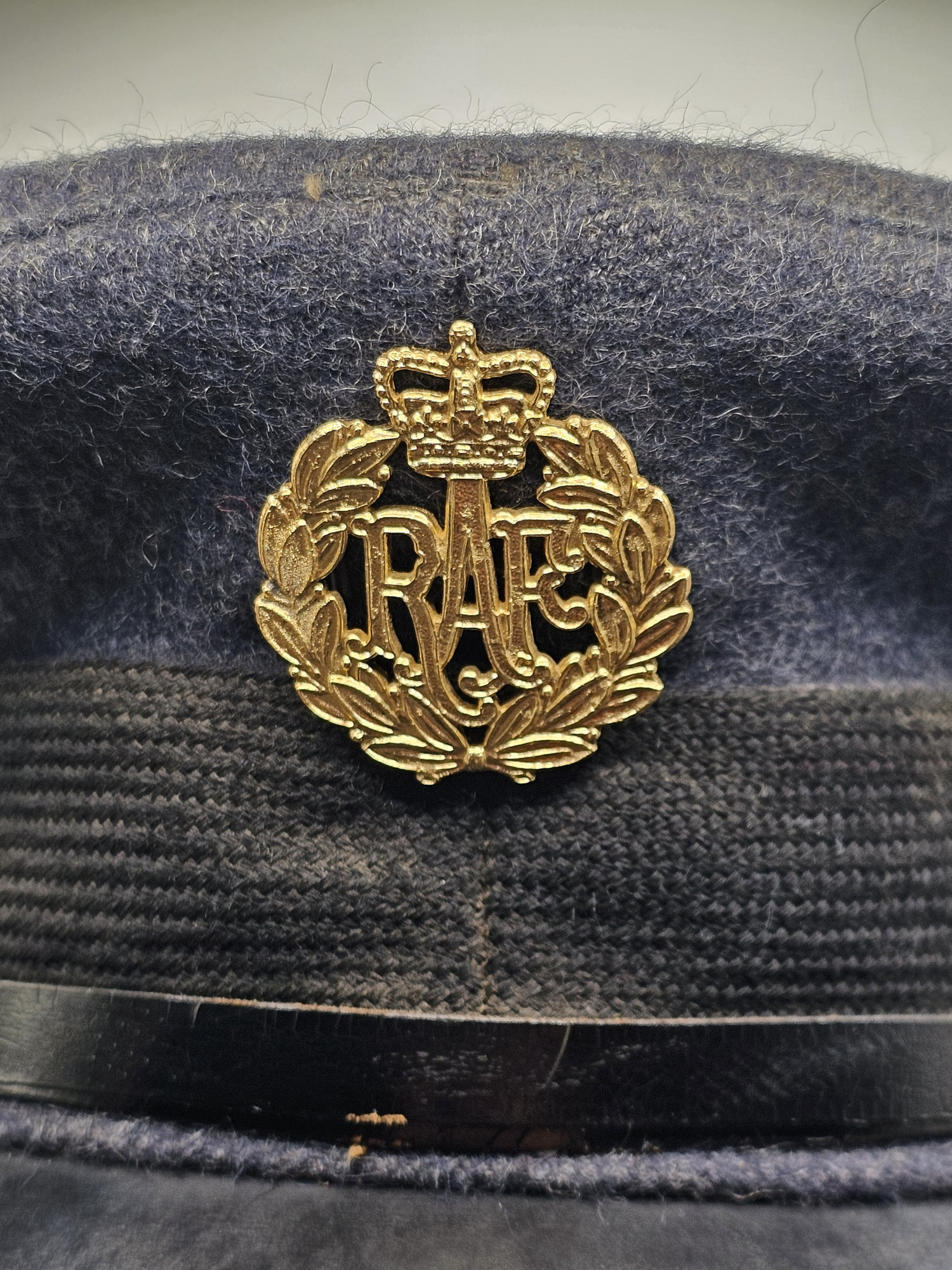 raf officer’s visor cap – royal air force raf officer’s visor cap – royal air force