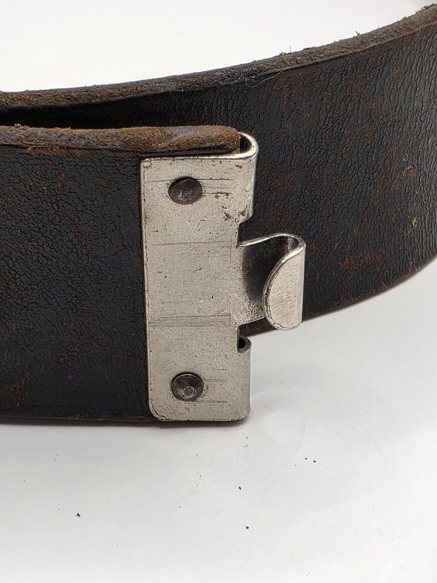 ww2 german luftwaffe enlisted leather service belt (rzm l2/682/37) ww2 german luftwaffe enlisted leather service belt (rzm l2/682/37)