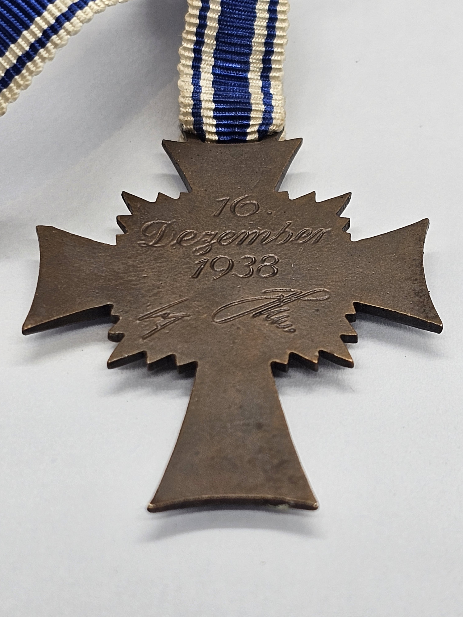 ww2 german mother's cross in bronze (ehrenkreuz der deutschen mutter bronze) ww2 german mother's cross in bronze (ehrenkreuz der deutschen mutter bronze)