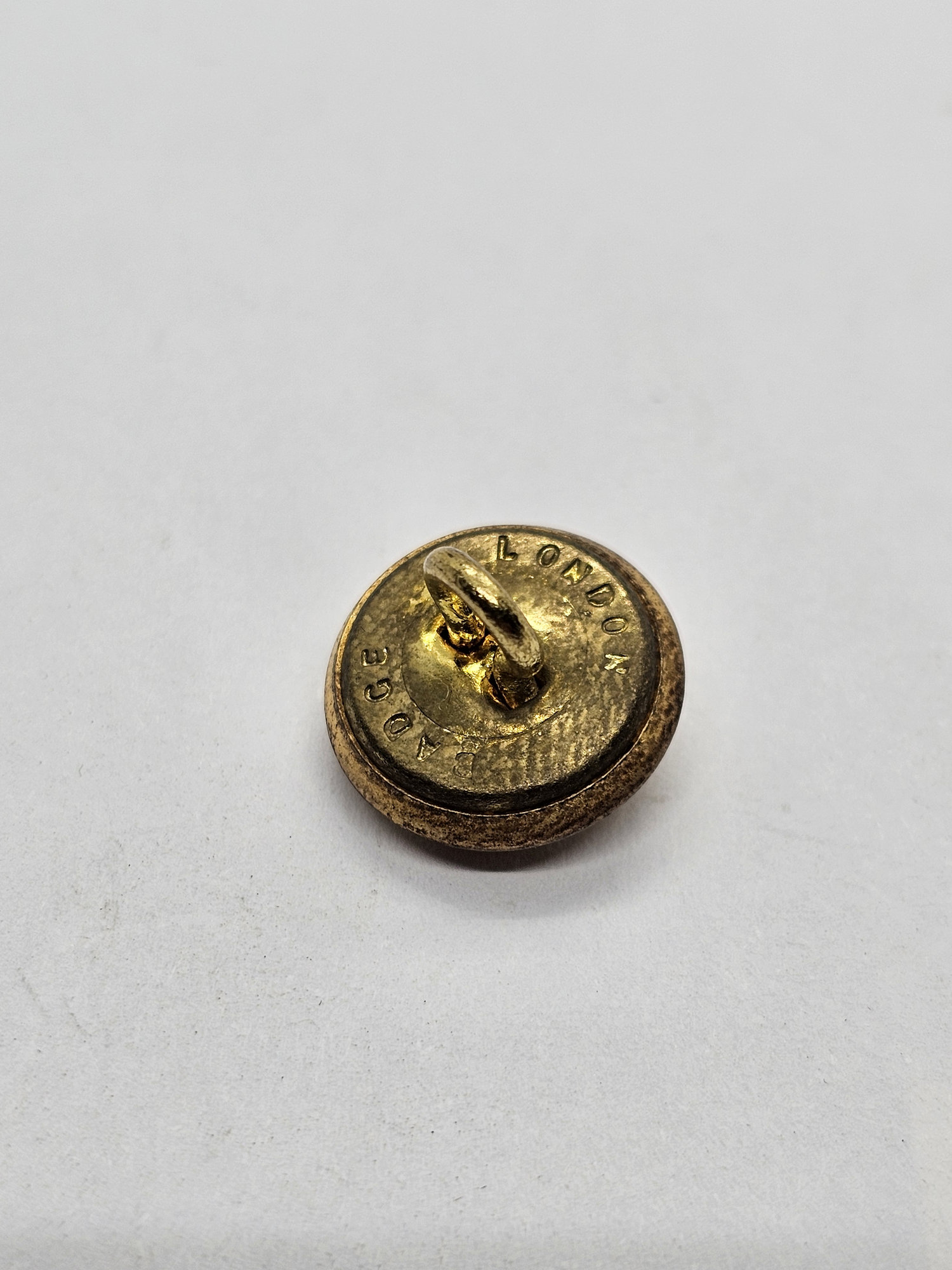 set of 12 us great seal uniform buttons (london made) set of 12 us great seal uniform buttons (london made)