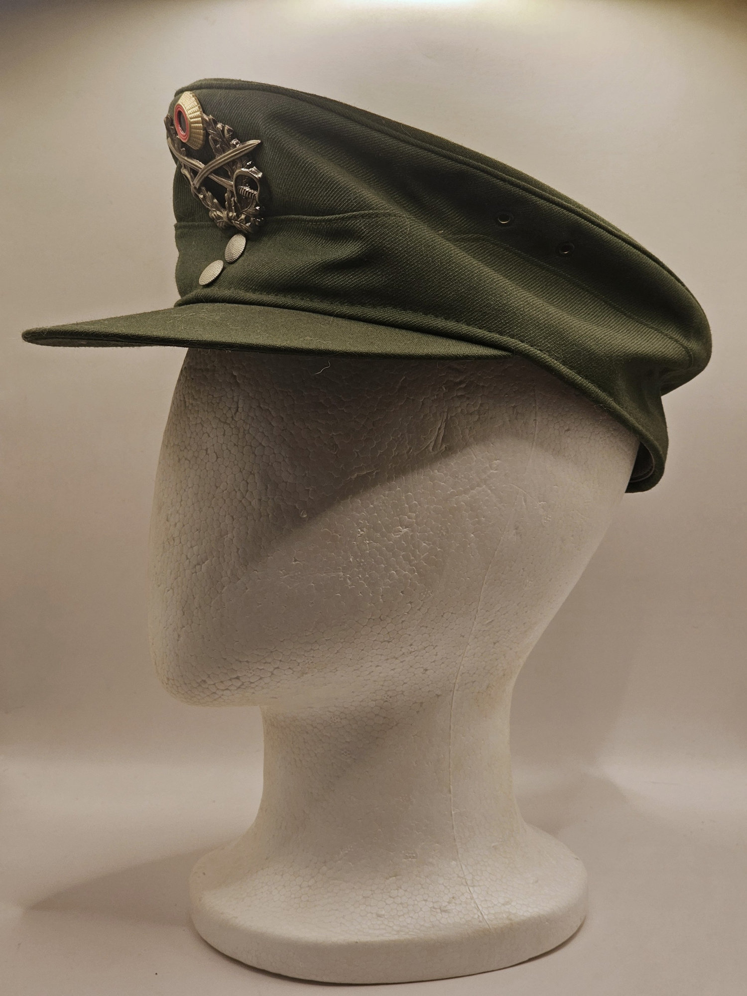 west german bundeswehr m43 field cap – cavalry officer (1979) west german bundeswehr m43 field cap – cavalry officer (1979)