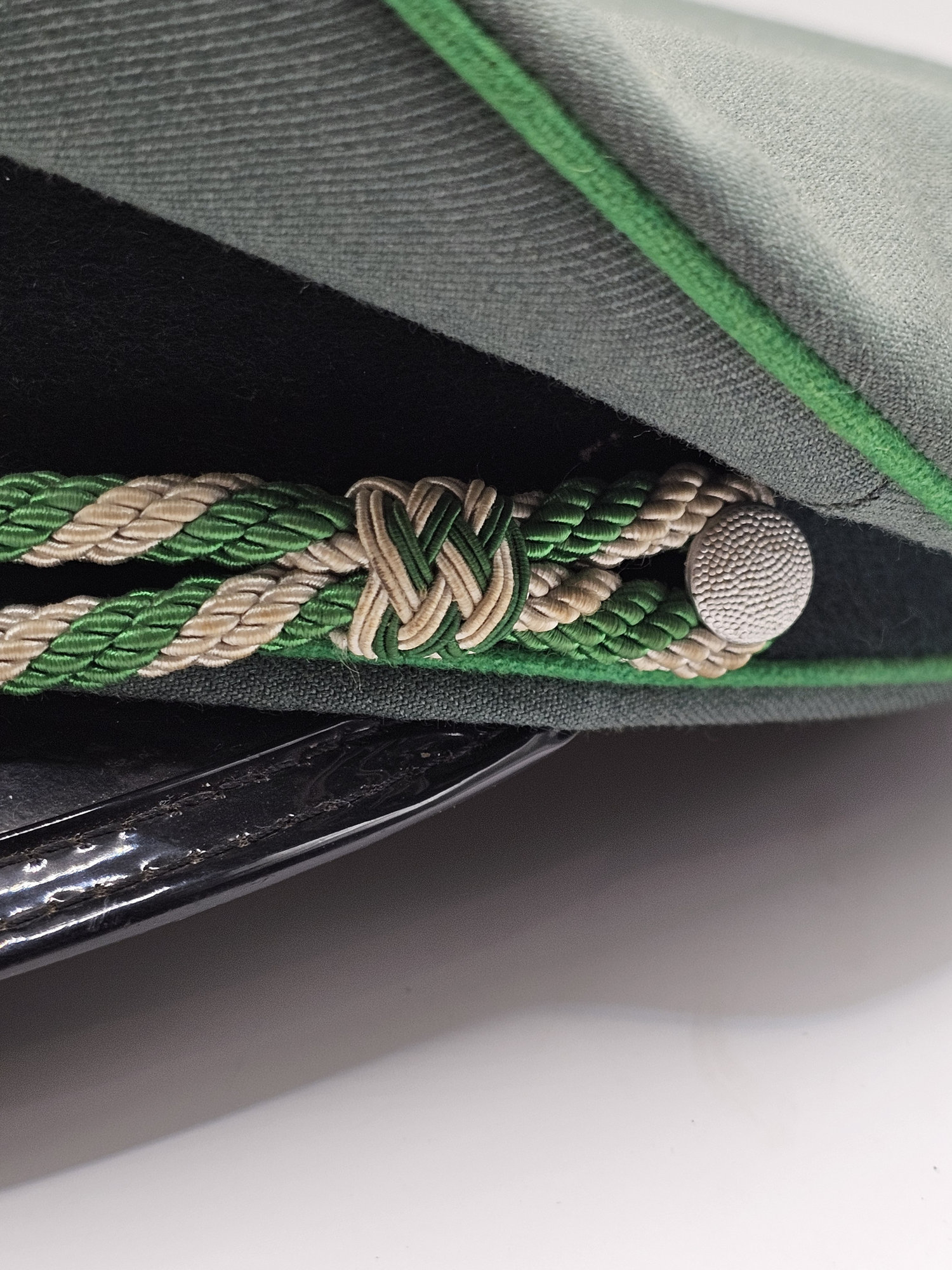 west german police visor cap – baden württemberg (postwar) west german police visor cap – baden württemberg (postwar)